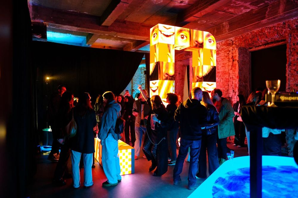 Gallery image