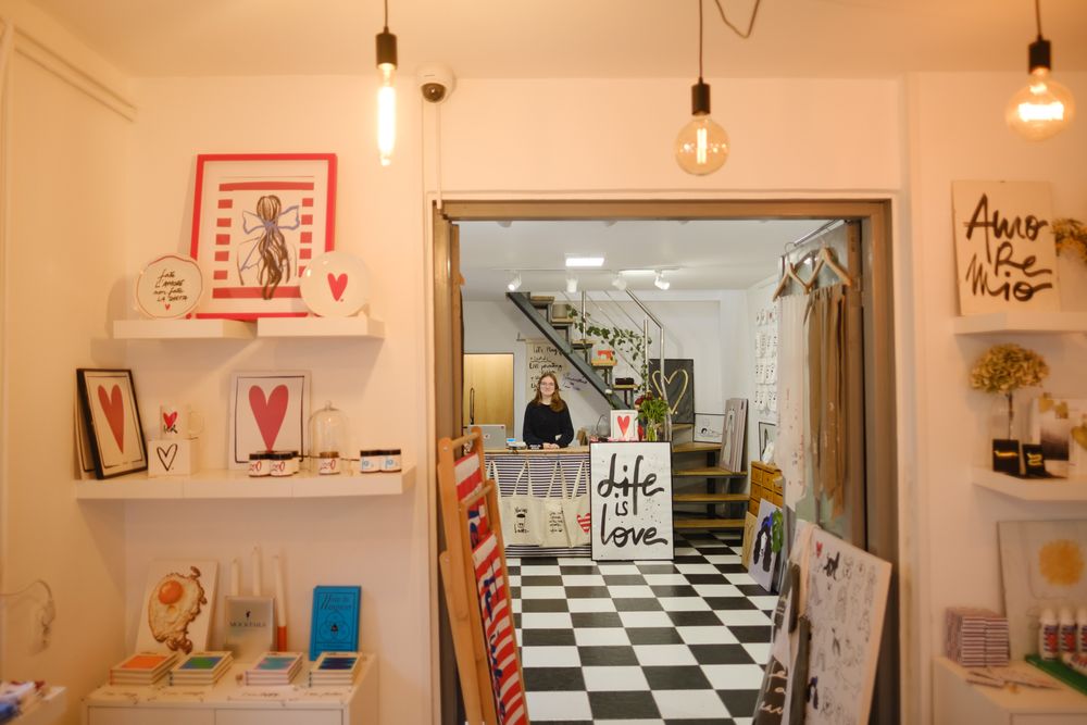 Gallery image